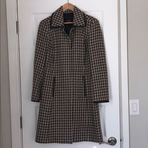 Beautiful Coach Trench Coat with stylish detail.